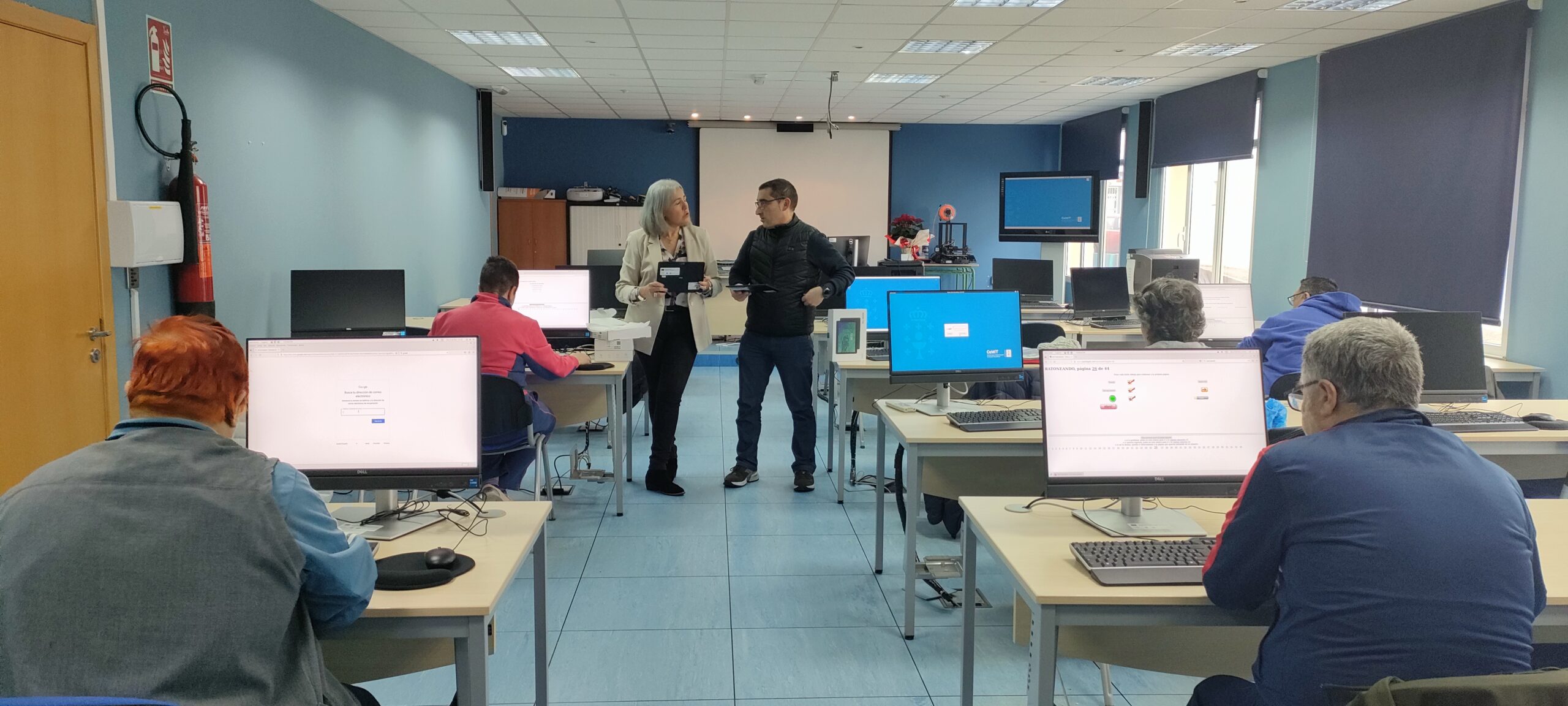 Novo equipamento para a Aula CeMIT - Concello de Guitiriz